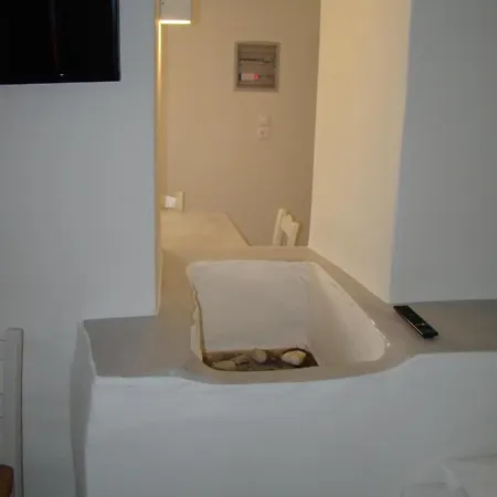 Efi's Apartament Plaka (Milos)