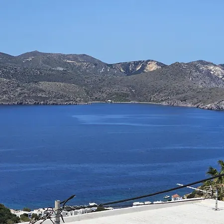 Efi's * Πλάκα Μήλου